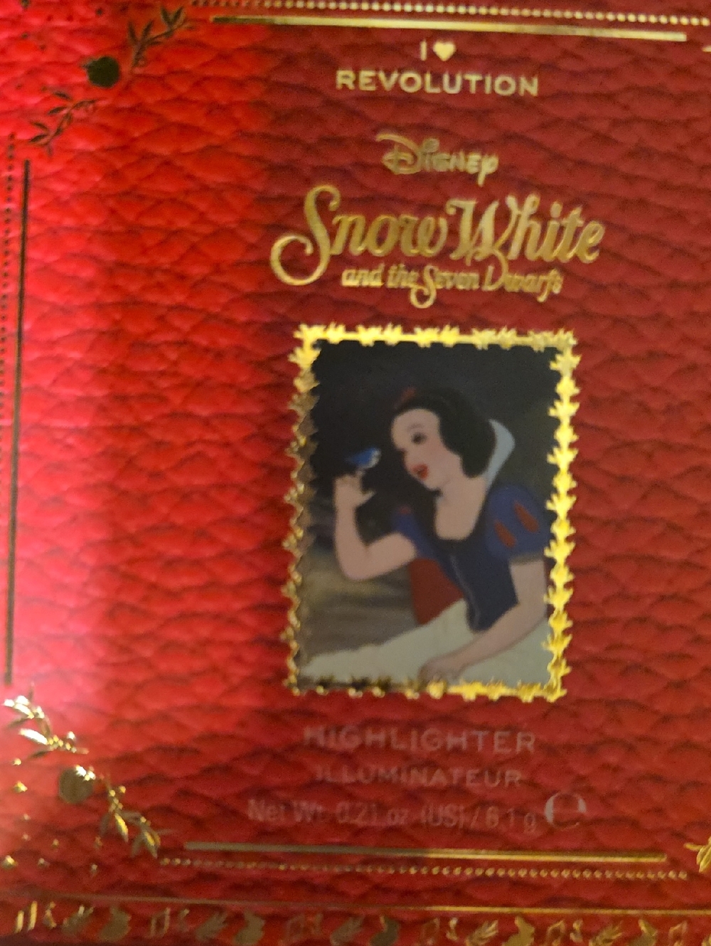 Disney Snow White Red and Gold Highlighter Palette